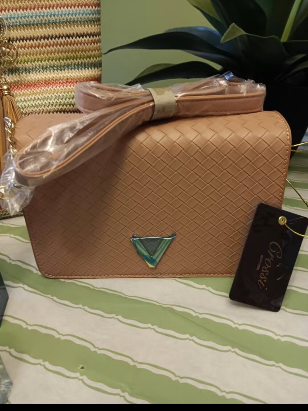 NWT Like Dreams Blush Colored crossi crossbody handbag